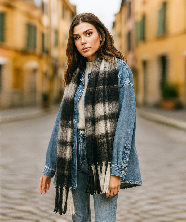 Marley - Black and White Checked Blanket Scarf