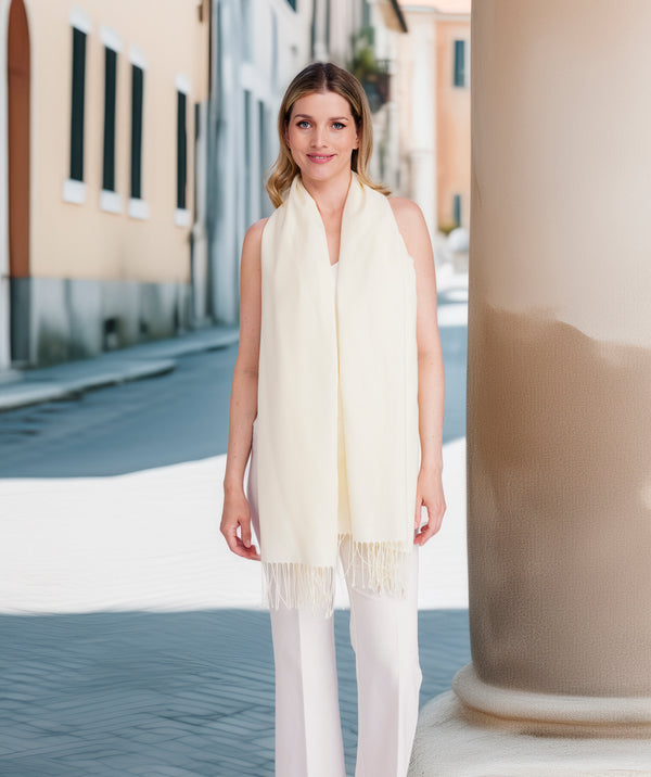 PIA - Ecru Italiaanse Pashmina met gedraaide franjes