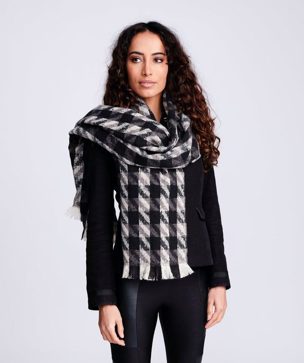 Women`s Smart Checked Scarf - Black-White - Accessories, Black, Scarf, Varenne, Winter Accessories