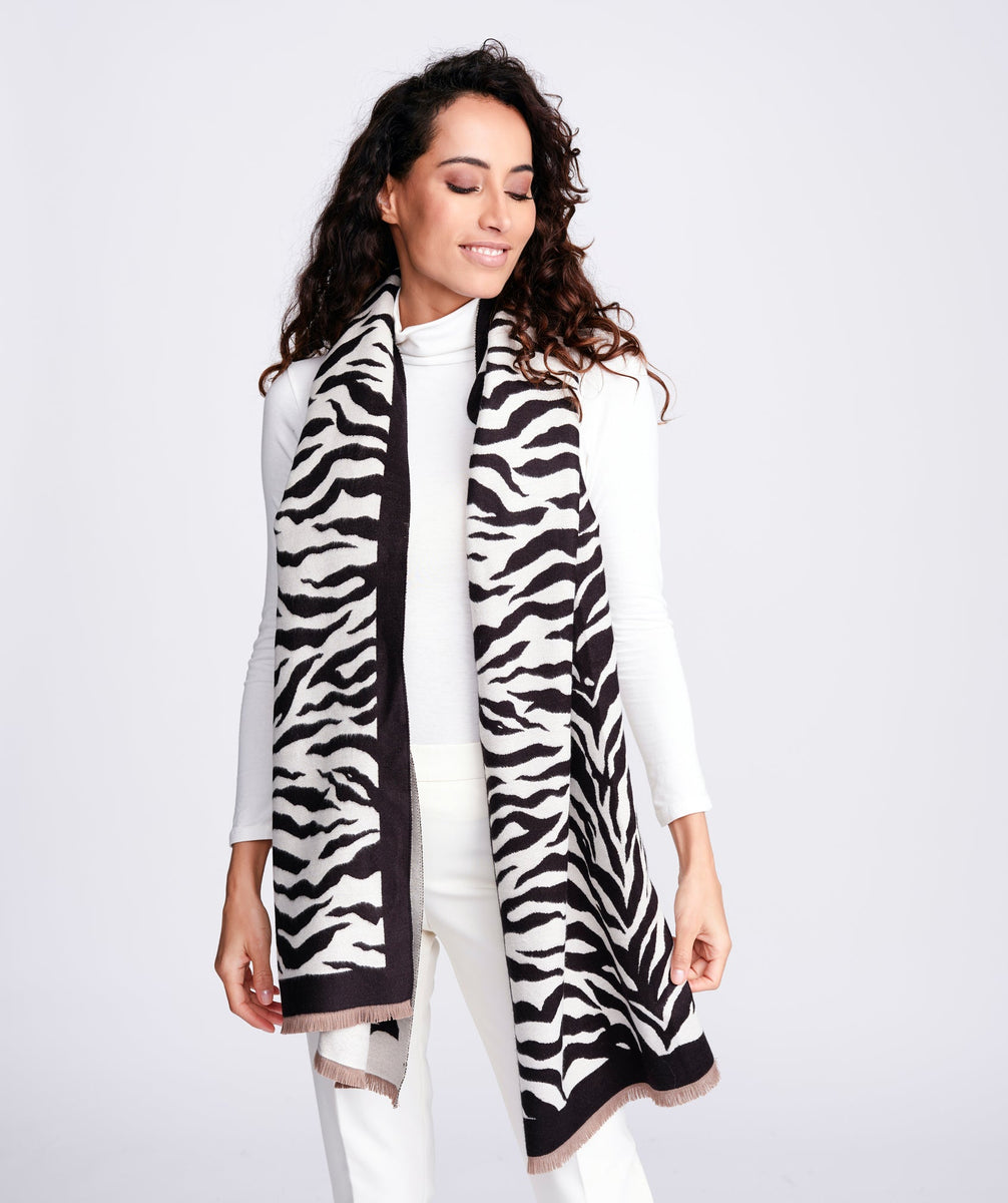 Black & White Animal Print Scarf  Reversible Scarves – Pia Rossini Retail