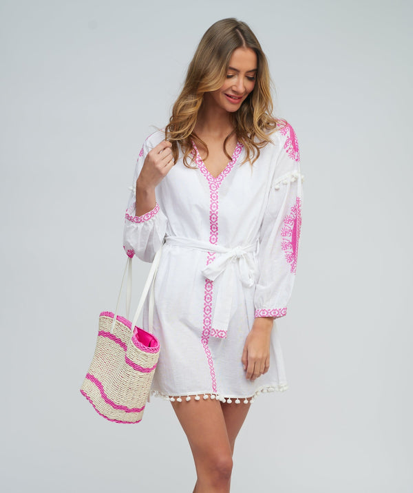Amara - Túnica de algodón bordado blanco/rosa con mangas largas y detalles de borla