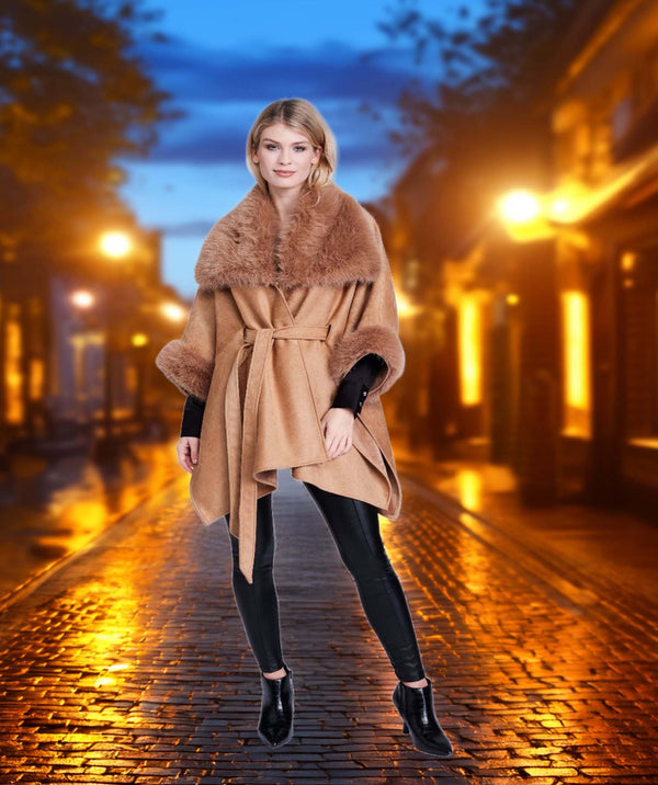 Ambrosia - Tan Faux Wildleder Wrap mit Kunstpelzverkleidung