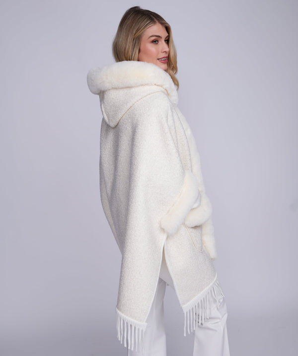 Candice - Cream Lurex Thread Wrap with Faux Fur Trim