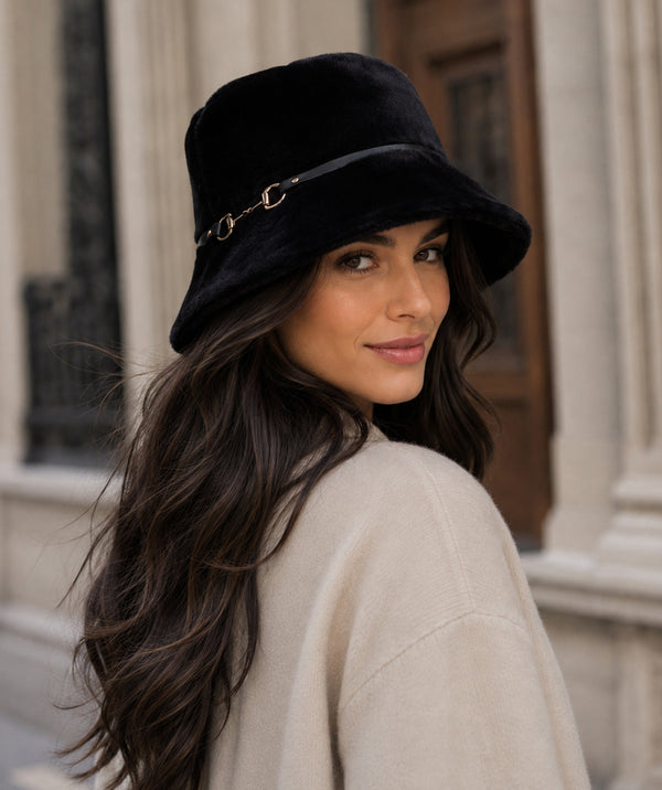 Cathy - Chapeau bob en fausse fourrure