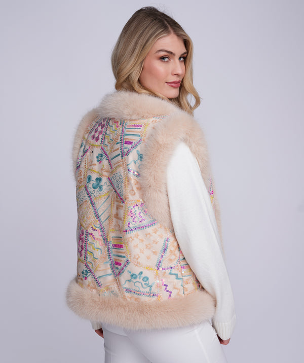 Charmaine - Chaleco con adornos de lentejuelas en beige