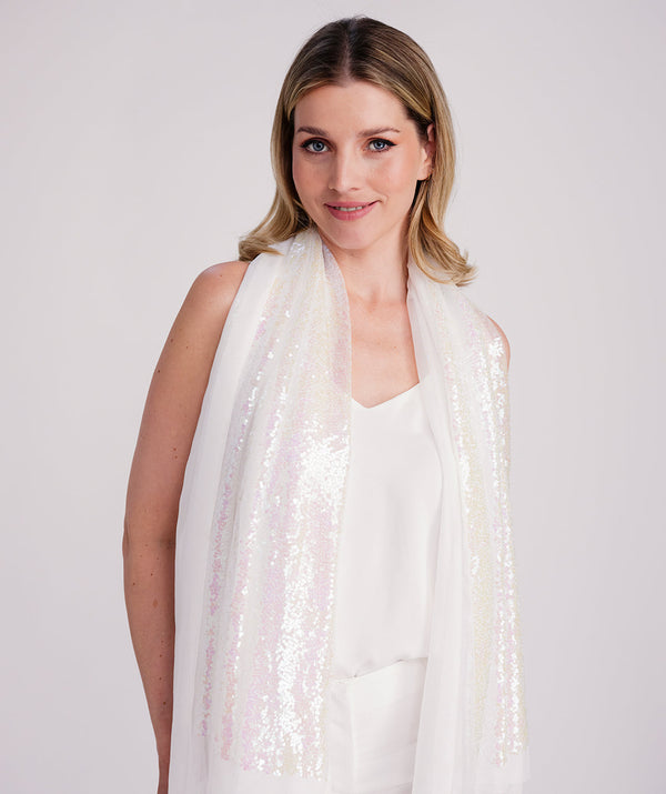Kristallschal – Schillerndes Weiß