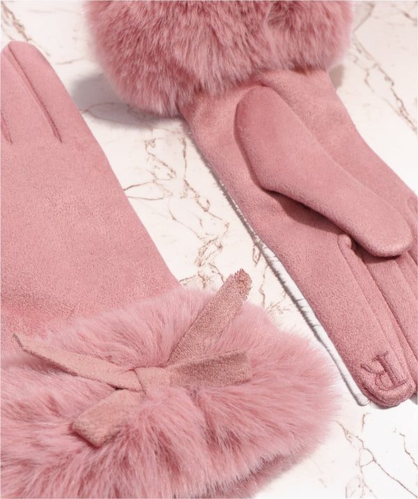 Elodie - Blush rose en daim gant avec brouillard en fausse fourrure