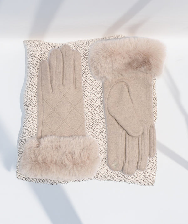 Faith - Beige Wool Glove with Faux Fur Cuff