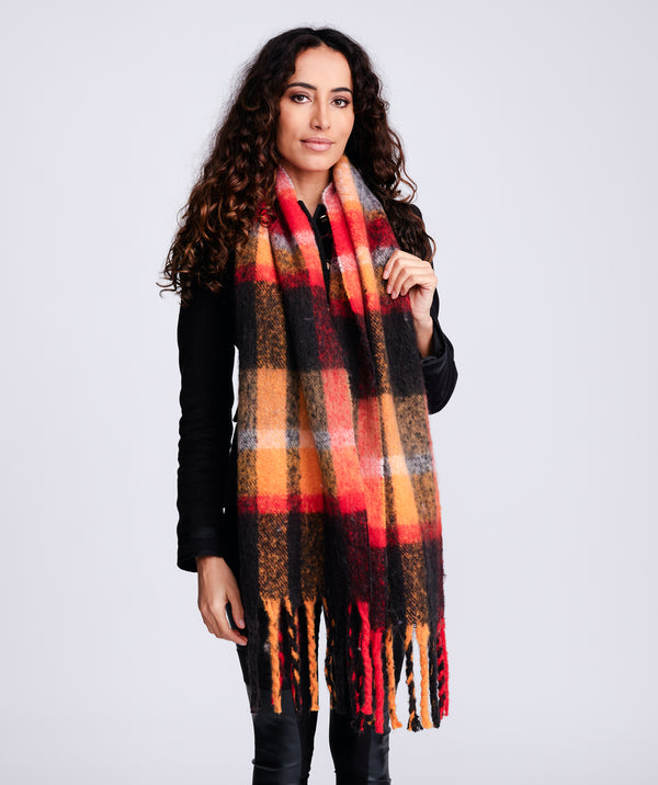 Freya - Black & Red Controllata e sfrenata Scarpa coperta