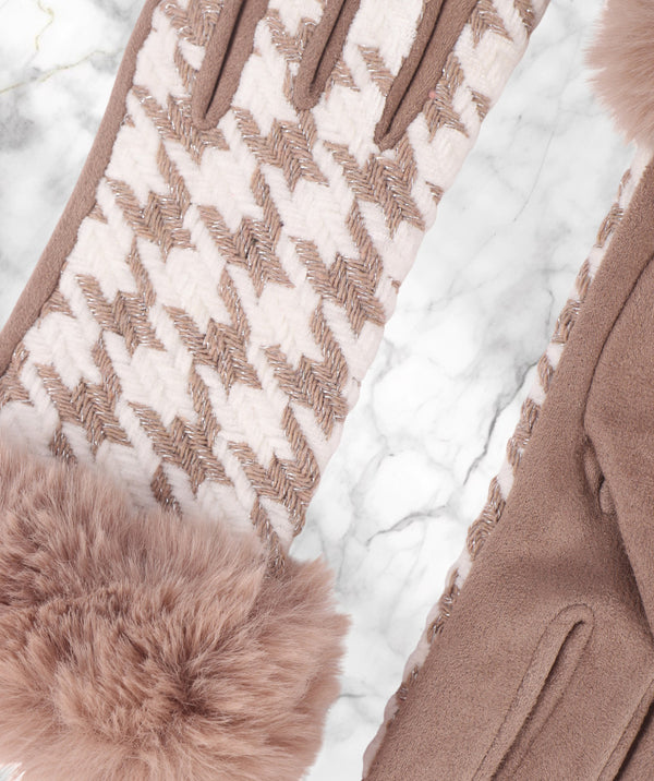 Kandi - Beige Faux Suede Houndstooth Gloves with Faux Fur Cuffs