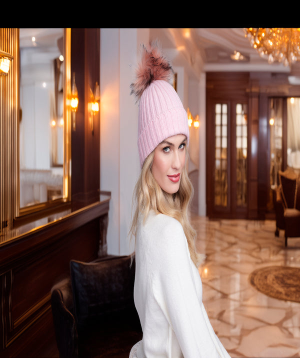 Kiara - Cappello a cuffia con finiture in pelliccia sintetica