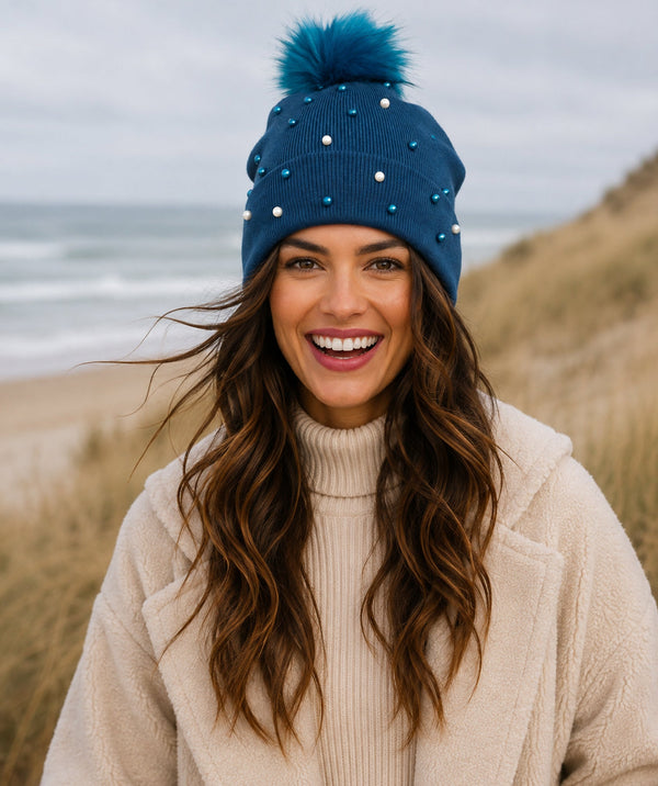 Lovato - Cappello a cuffia con pompon