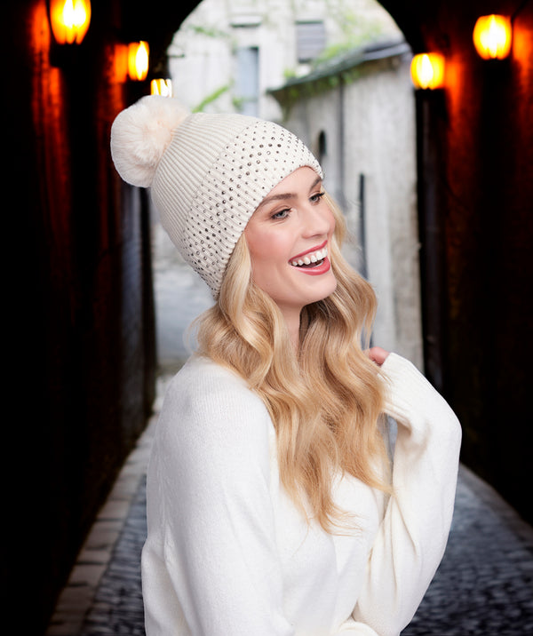 Maeve - Gorro con pompón