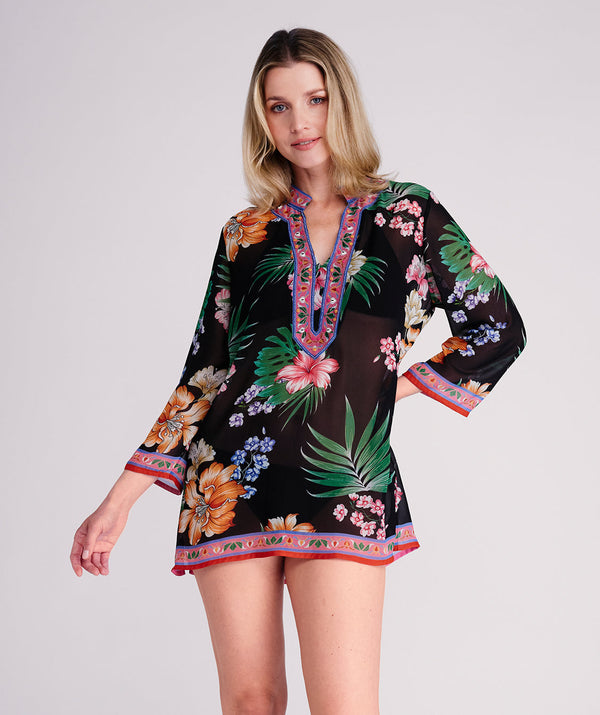 Murcia – Strandtunika mit tropischem Print in Schwarz und Rosa