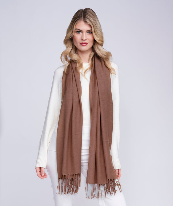 Pia – Brauner italienischer Pashmina mit gedrehten Fransen